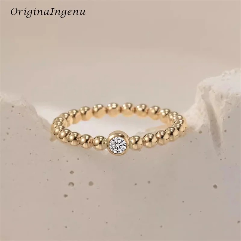 14K  ä Moissanite   ..